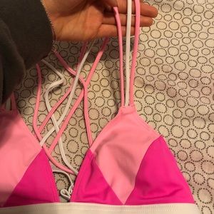 PINK Victoria's Secret Swim - PINK crossback Bikini top PINK Victoria's Secret Swim - PINK crossback Bikini top